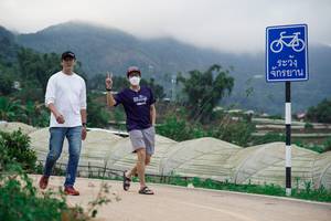 BIB: 
                            <button type="button" onclick="openModal(18898218)" class="btn btn-primary btn-sm float-right btn-popup" data-toggle="modal" data-target=".modal-high-quality">
                        <i class="fas fa-shopping-cart"></i> Add to Cart
                    </button>
                                            <button type="button" onclick="isThisMe(18898218, true)" class="btn btn-success btn-sm float-right btn-popup btn-isme hidden" data-toggle="tooltip" data-placement="bottom" title="นี่คือรูปของคุณใช่ไหม คลิกที่นี่เพื่อเอาเข้าอัลบั้ม">
                        <i class="fas fa-plus"></i> Add to album
                    </button>
                    <button type="button" onclick="isThisMe(18898218, false)" class="btn btn-warning btn-sm float-right btn-popup btn-isnotme hidden">
                        <i class="fas fa-ban"></i> Remove from album
                    </button>